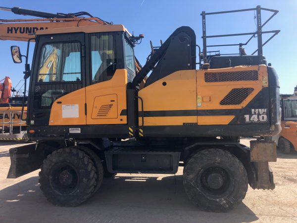 Hyundai 140 - Image 15
