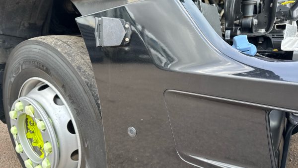 Mercedes-Benz Actros 1840LS StreamSpace - Image 18