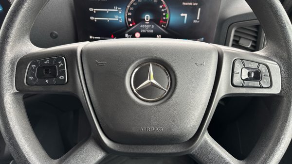 Mercedes-Benz Actros 1840LS StreamSpace - Image 25