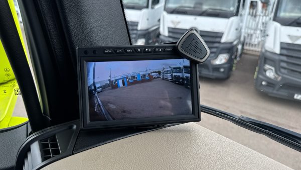 Mercedes-Benz Actros 1840LS StreamSpace - Image 27