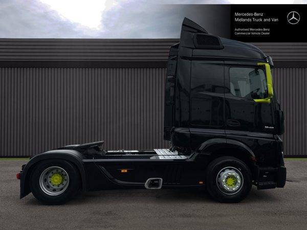 Mercedes-Benz Actros 1840LS StreamSpace - Image 5