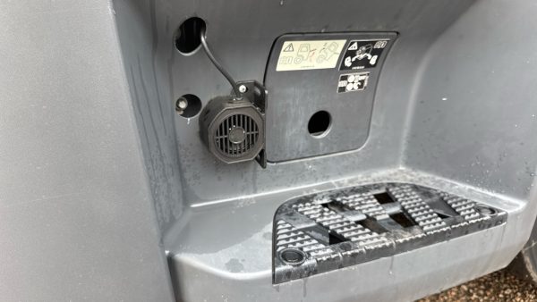 Mercedes-Benz Actros 5 1830L Stream Box with Taillift - Image 31