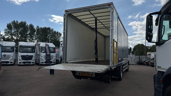 Mercedes-Benz Actros L 1830L Curtainside with Tuckaway Taillift 26FT - Image 22