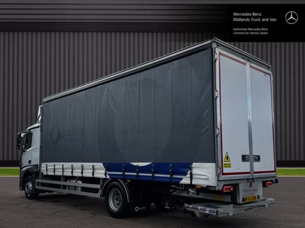 Mercedes-Benz Actros L 1830L Curtainside with Tuckaway Taillift 26FT - Image 4