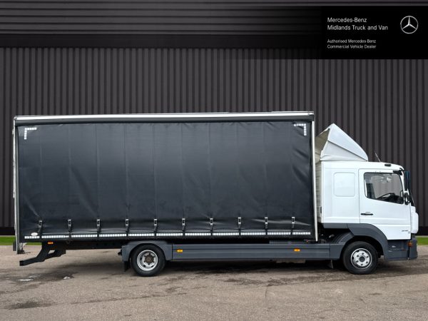 Mercedes-Benz Atego 818 Curtainside Sleeper - Image 5