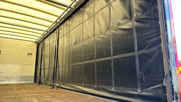 Mercedes-Benz Actros 1827L 170 Stream Curtainside with Taillift - Image 33
