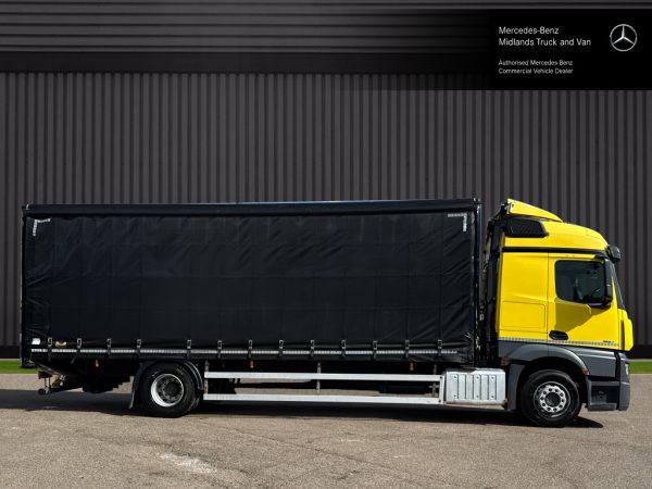 Mercedes-Benz Actros 1827L 170 Stream Curtainside with Taillift - Image 5