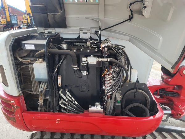 Takuchi TB240 - Image 6