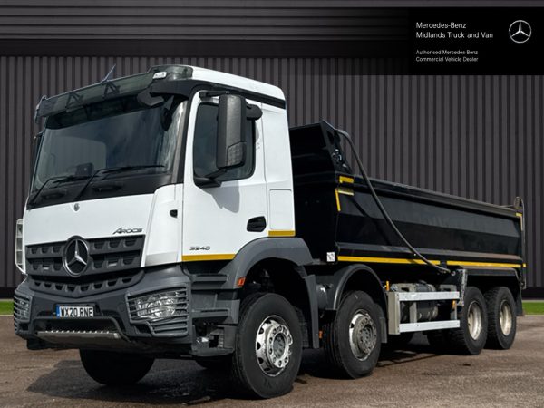 Mercedes-Benz Arocs 3240 Tipper - Image 2