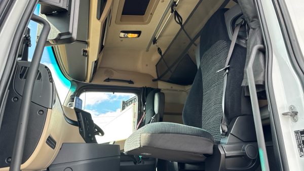 Mercedes-Benz Actros 2545LS StreamSpace - Image 9