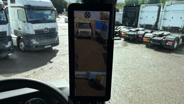Mercedes-Benz Actros 2545LS StreamSpace - Image 23