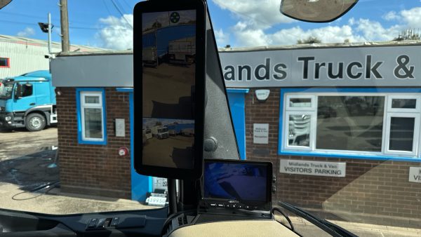Mercedes-Benz Actros 2545LS StreamSpace - Image 17