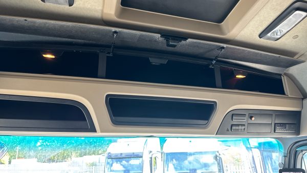 Mercedes-Benz Actros 2545LS StreamSpace - Image 29