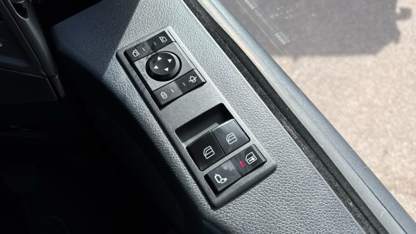 Mercedes-Benz Actros 2545LS StreamSpace - Image 30