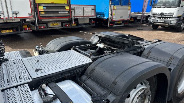 Mercedes-Benz Actros 2545LS Streamspace - Image 15