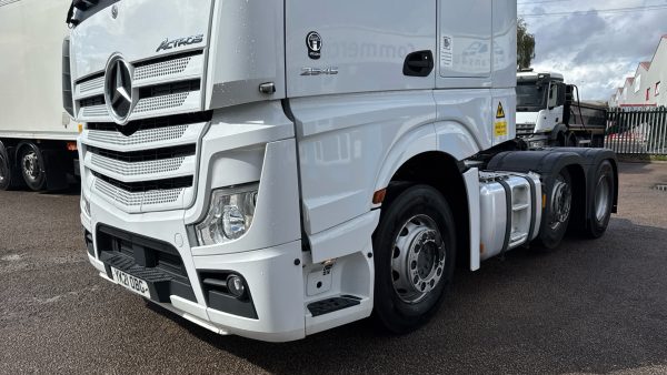 Mercedes-Benz Actros 2545LS Streamspace - Image 19