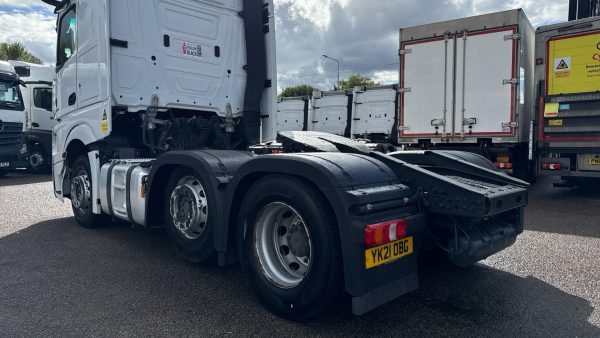 Mercedes-Benz Actros 2545LS Streamspace - Image 20