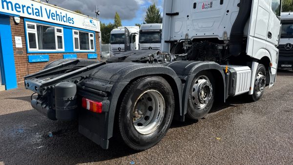 Mercedes-Benz Actros 2545LS Streamspace - Image 21