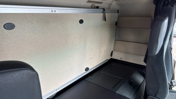 Mercedes-Benz Actros 2545LS Streamspace - Image 24
