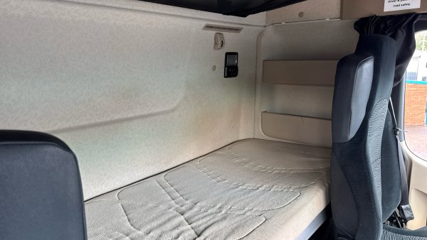 Mercedes-Benz Actros 2545LS Streamspace - Image 26