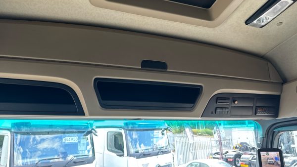 Mercedes-Benz Actros 2545LS Streamspace - Image 29