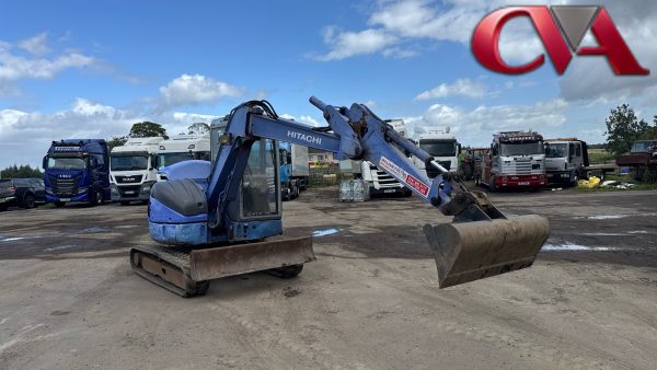 Hitachi EX40UR-3
