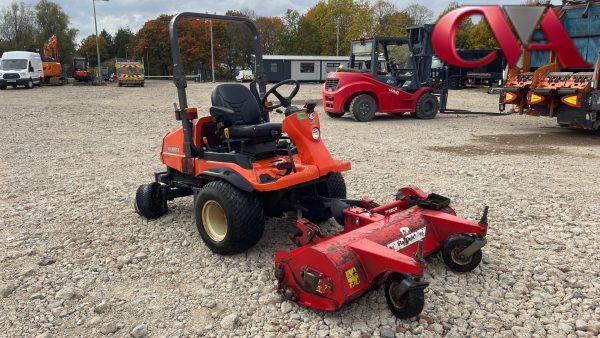 KUBOTA F3680